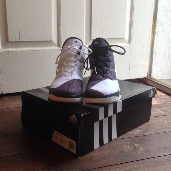 Other - Adidas Light Em Up 2